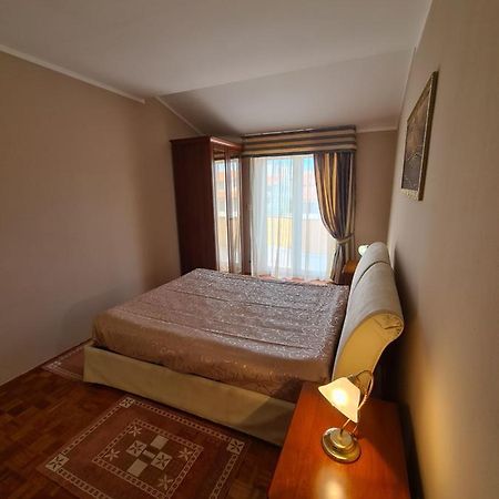 Apartment Sunny Pula Exterior foto